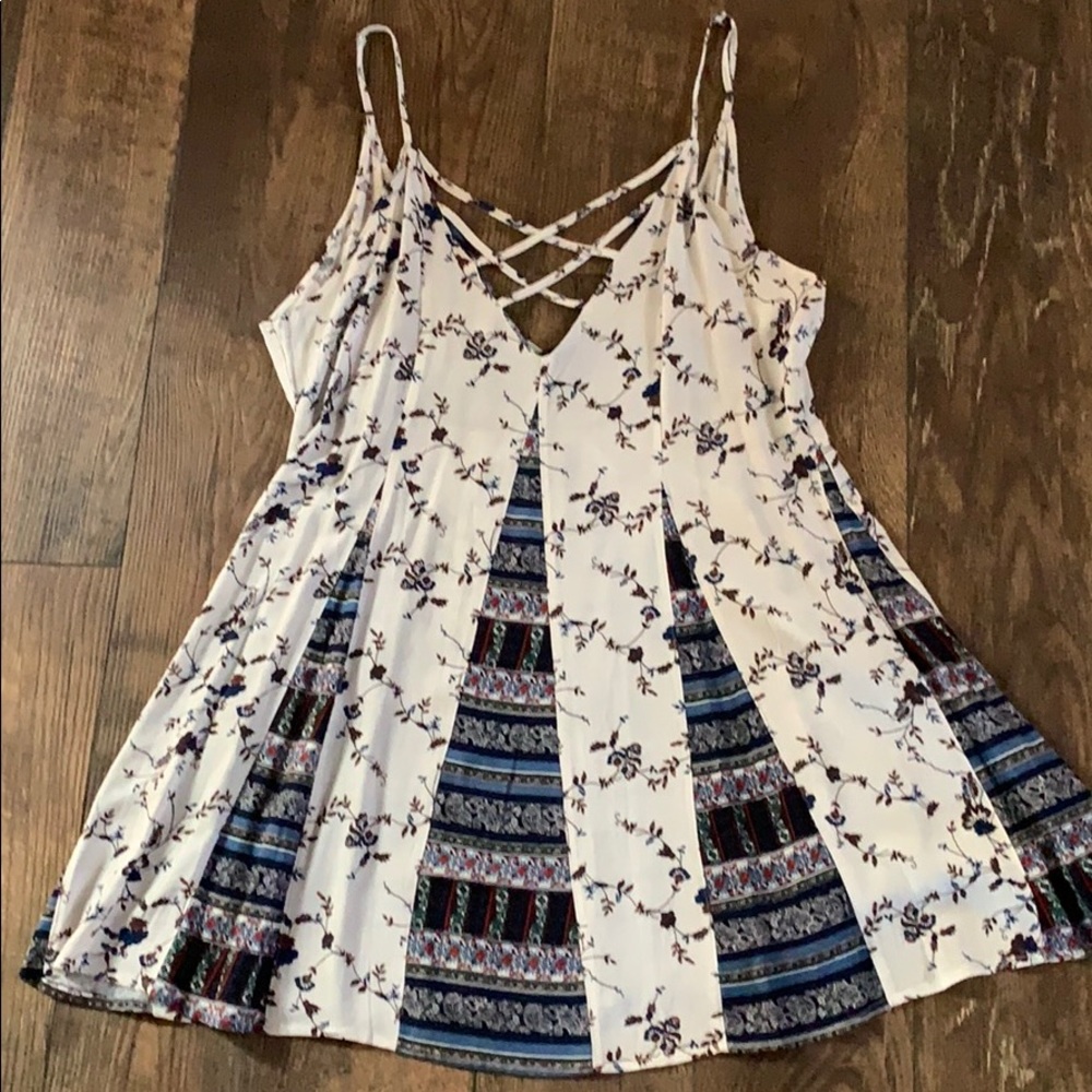 Gimmicks by BKE sundress